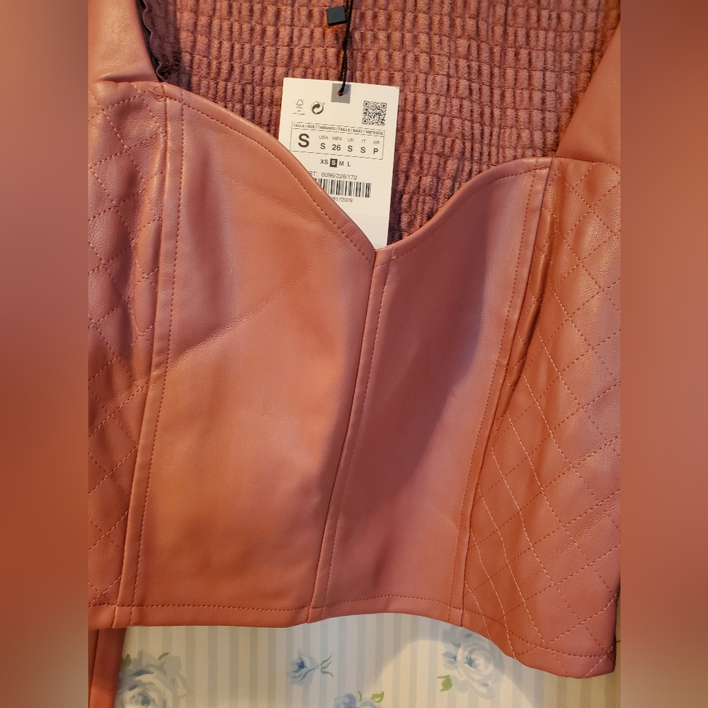 ZARA FAUX LEATHER CROP TOP PUFF SLEEVES Small Mauve NWT - Picture 3 of 12